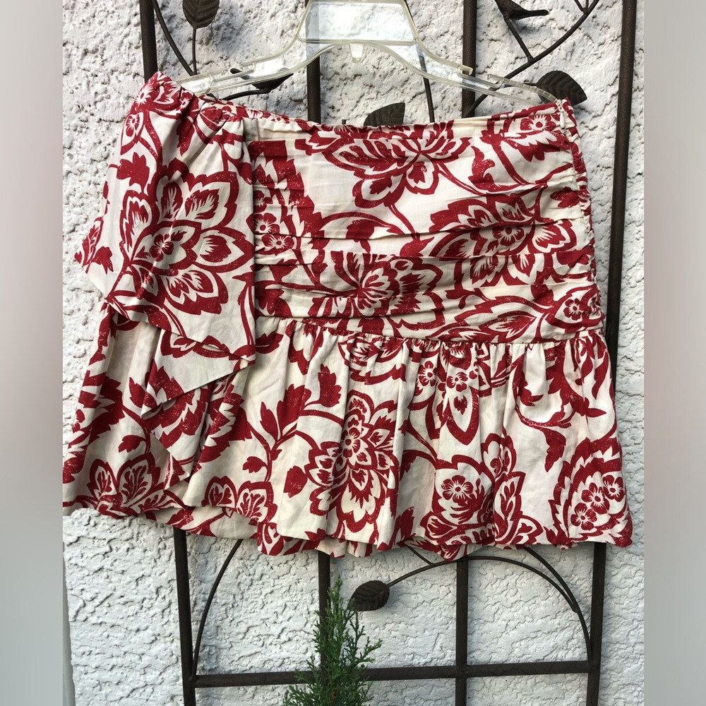 Zara Red and Cream Floral Skirt